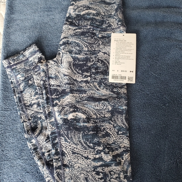 lululemon athletica Pants - Lululemon Align Pant 28" - size 6
